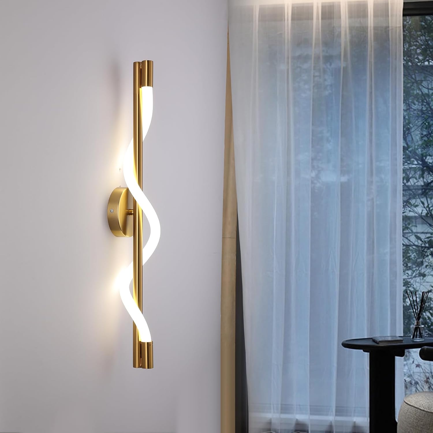360° Luminous LED Tube Wall Sconce